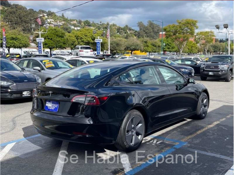 Tesla Model 3 2022 price $27,999