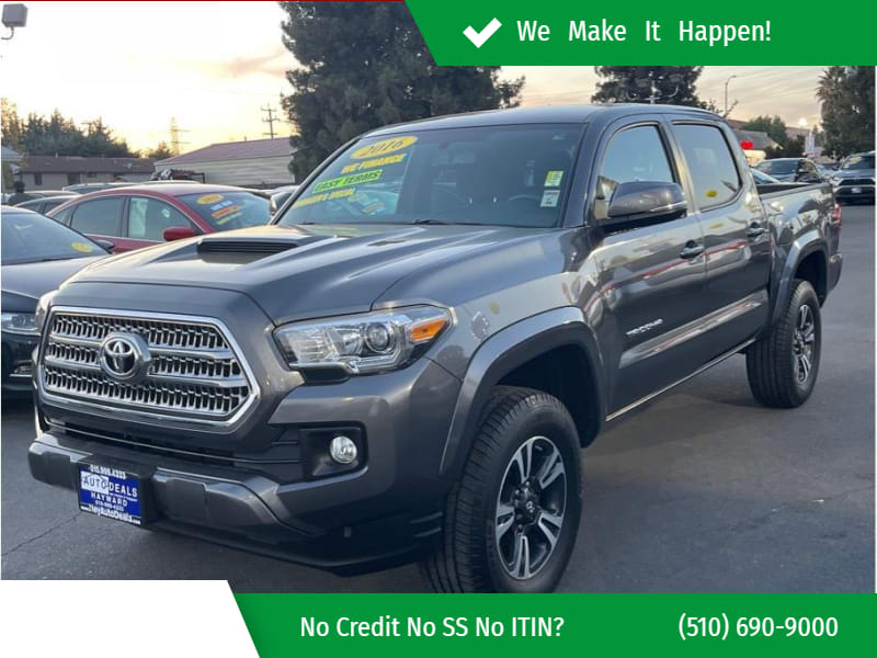 Toyota Tacoma 2016 price $31,999