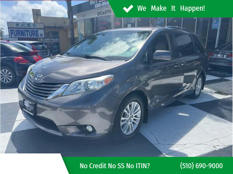 Toyota Sienna 2013 price $14,999