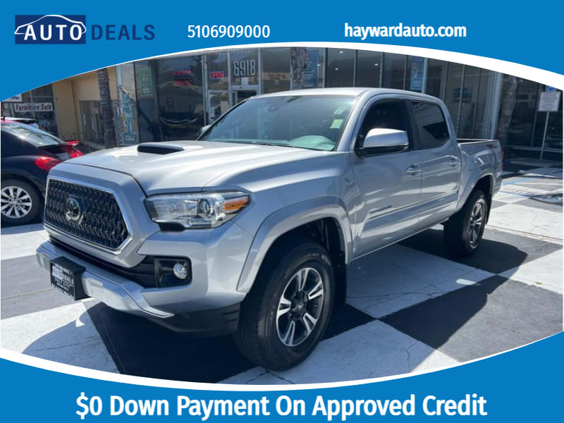 Toyota Tacoma 2018 price $31,999