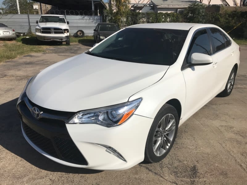 Toyota CAMRY 2017 price $12,995