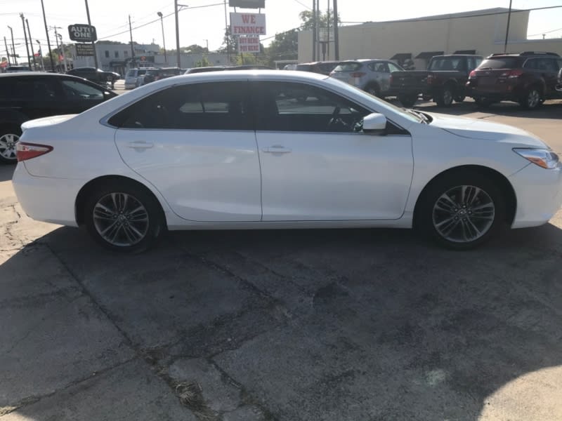 TOYOTA CAMRY 2017 price $13,500