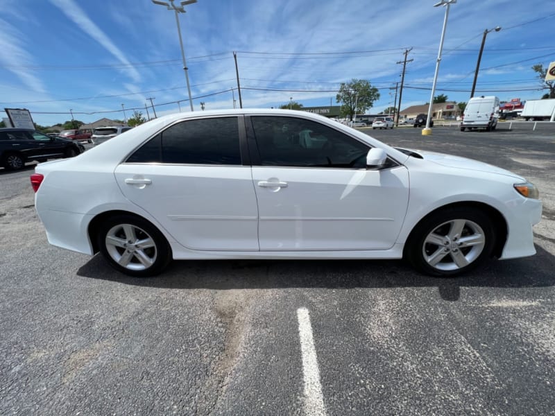 TOYOTA CAMRY 2014 price $14,995