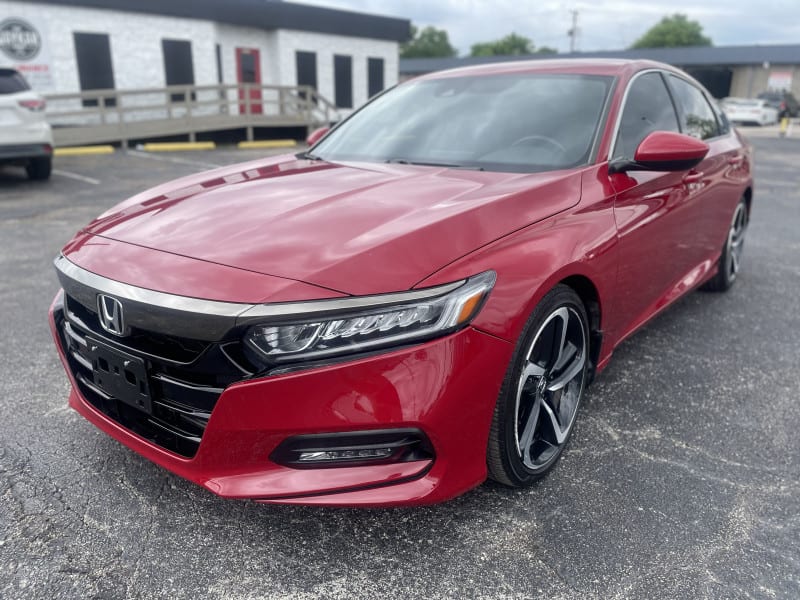 Honda Accord Sedan 2019 price $17,995