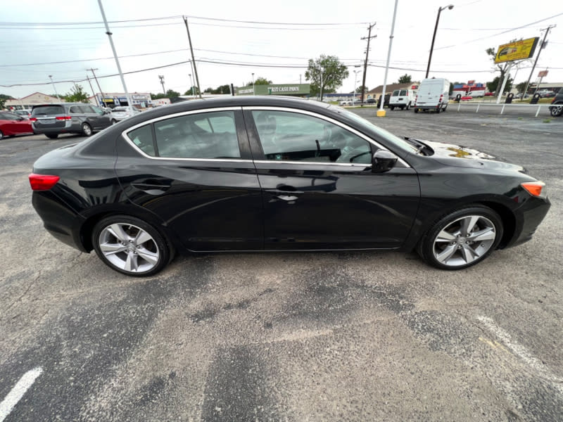 Acura ILX 2013 price $13,350