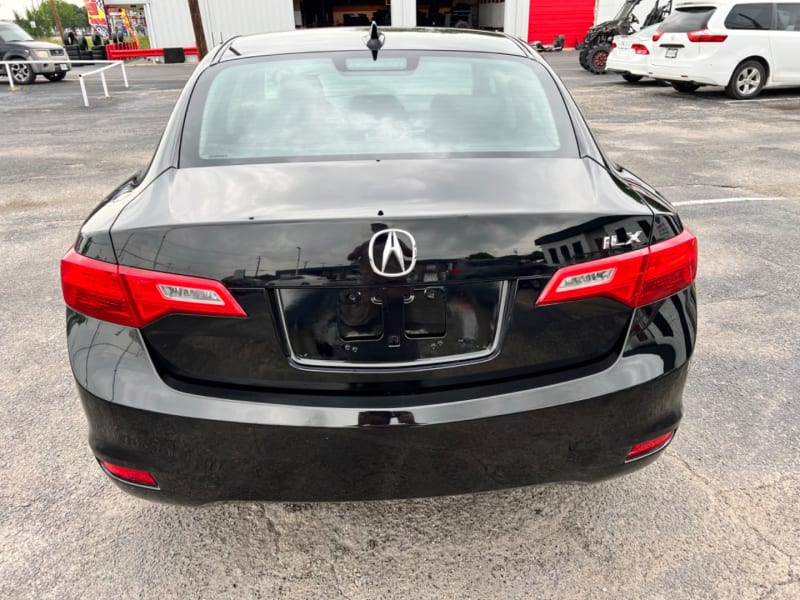 Acura ILX 2013 price $13,250