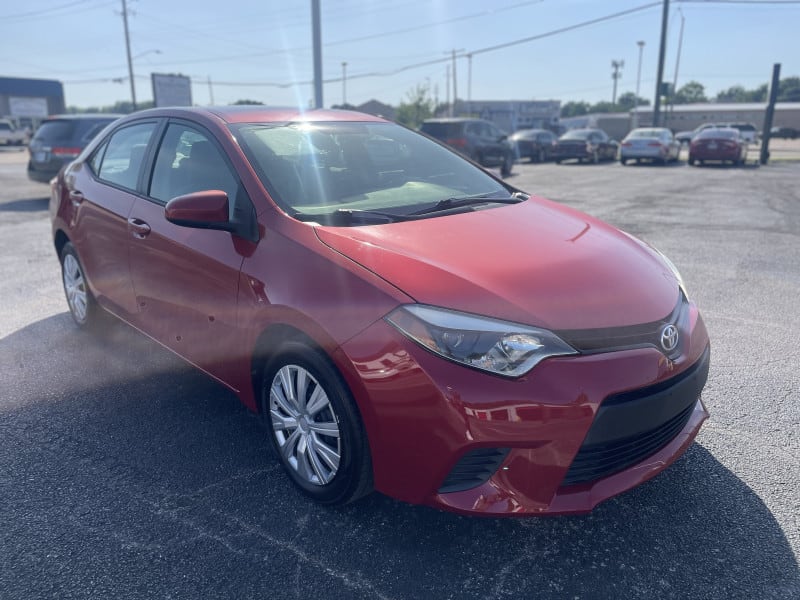 Toyota Corolla 2014 price $11,995