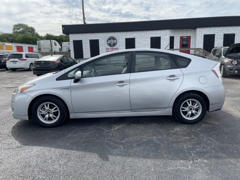 Toyota Prius 2011 price $9,995