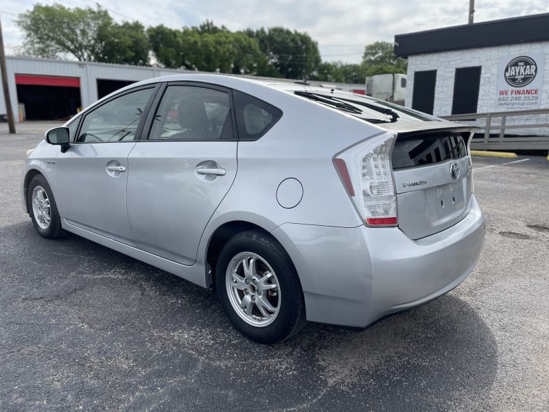 Toyota Prius 2011 price $9,995