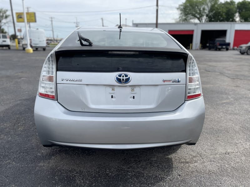 Toyota Prius 2011 price $9,995