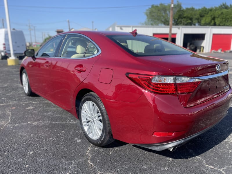 Lexus ES 2014 price $15,500