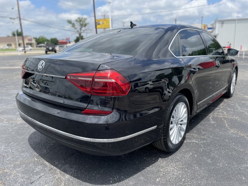 Volkswagen Passat 2017 price $10,500