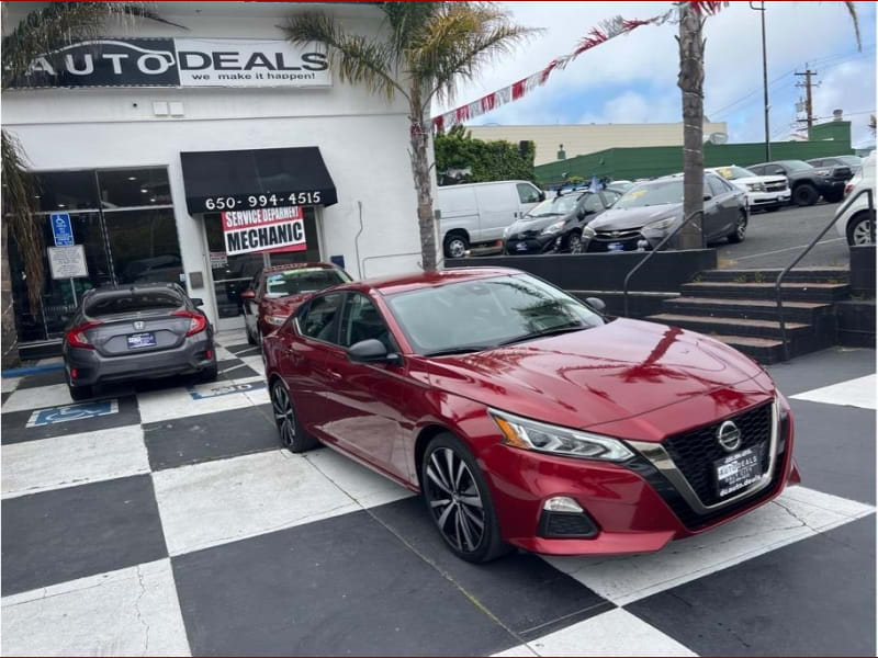 Nissan Altima 2021 price $24,999