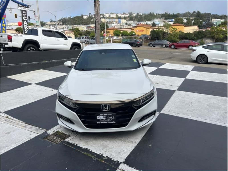 Honda Accord Sedan 2020 price $27,999