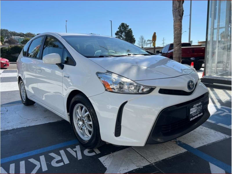 Toyota Prius 2015 price Call for Pricing.