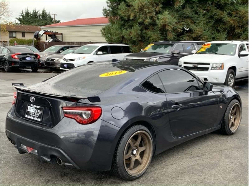 Toyota 86 2019 price $26,999