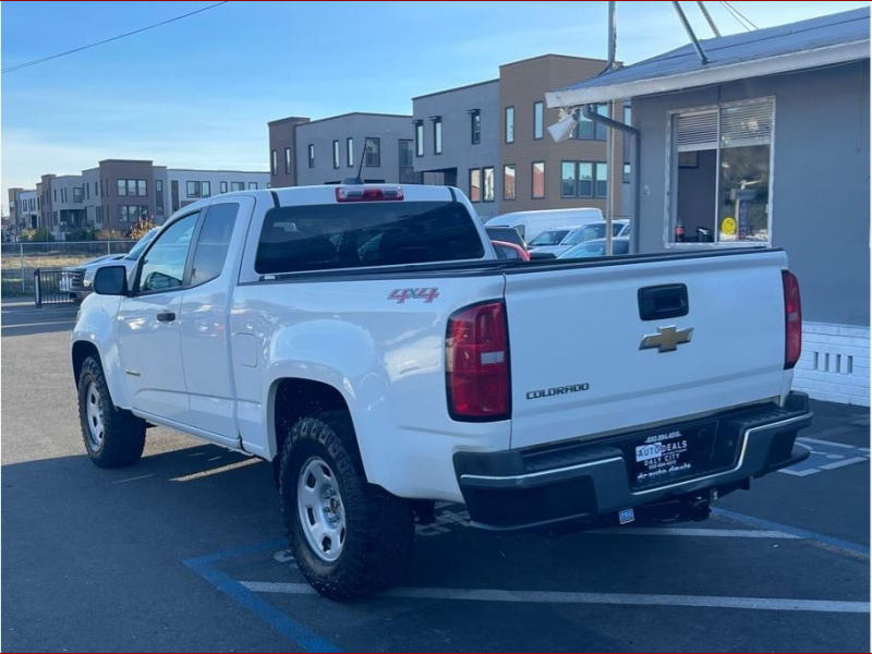 Chevrolet Colorado 2016 price $20,999