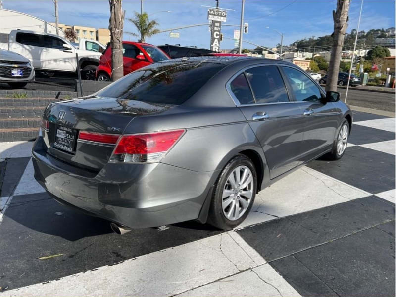 Honda Accord 2011 price $10,999