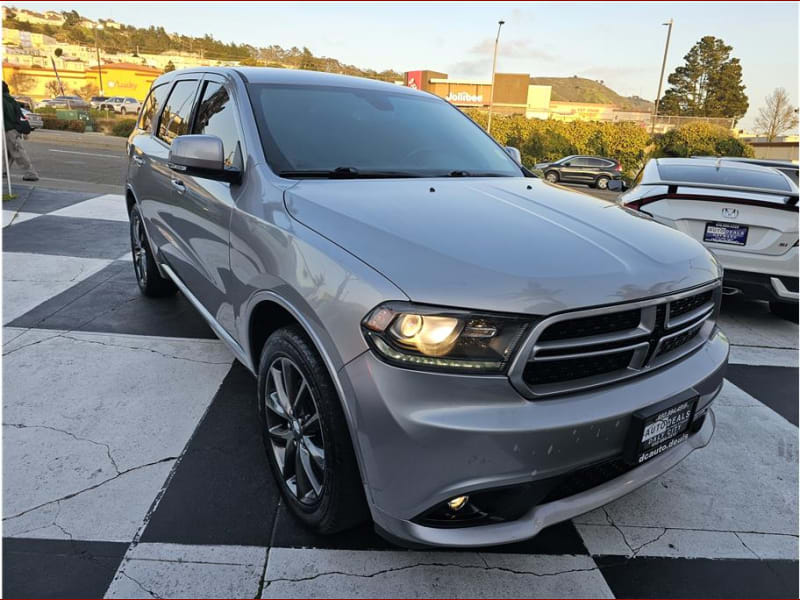 Dodge Durango 2018 price $18,999