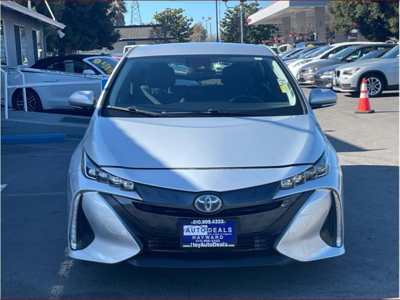 Toyota Prius Prime 2017 price $21,999