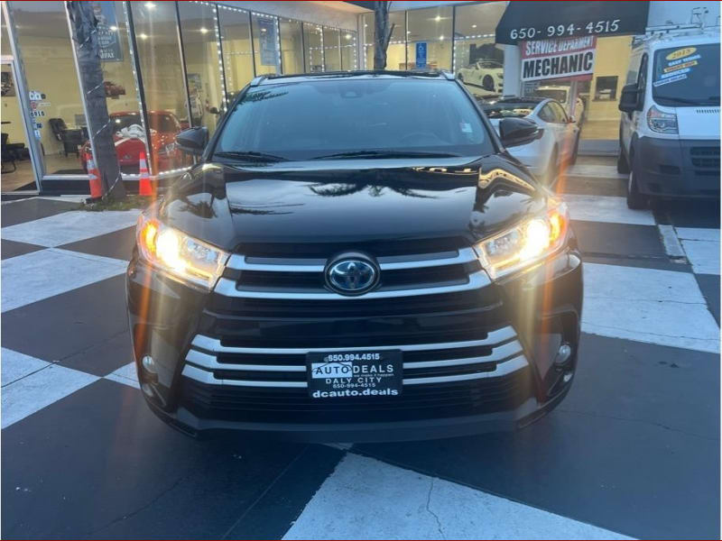 Toyota Highlander 2019 price $24,999