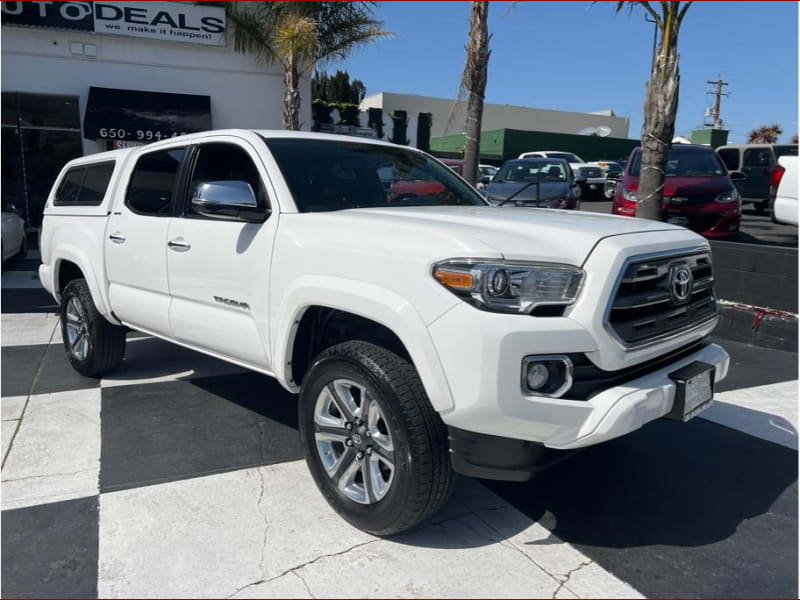 Toyota Tacoma 2016 price $33,999