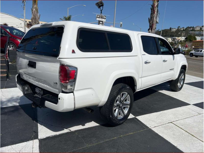 Toyota Tacoma 2016 price $33,999