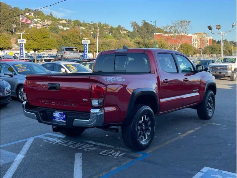 Toyota Tacoma 2017 price $32,999