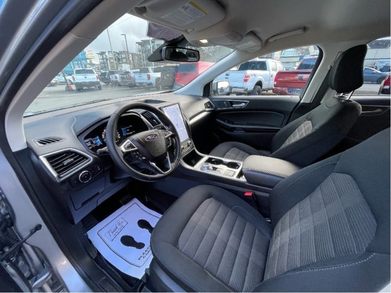 Ford Edge 2022 price $38,288