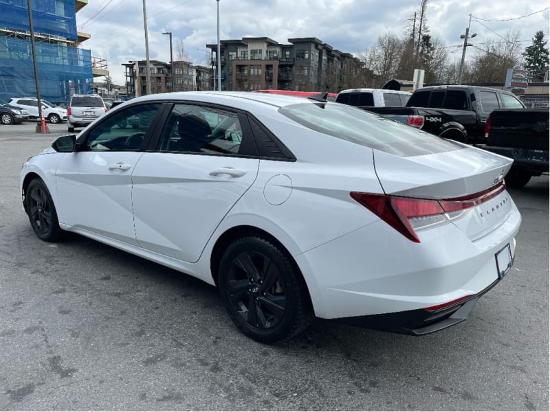 Hyundai Elantra 2021 price $26,888