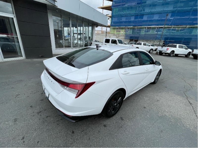 Hyundai Elantra 2021 price $26,888