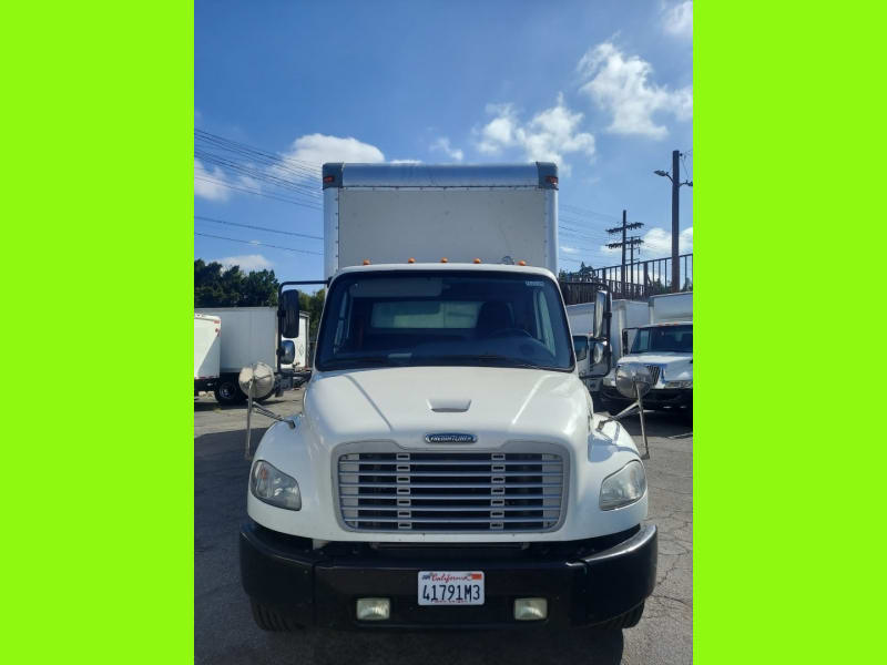 Freightliner M2 106 2015 price $59,000