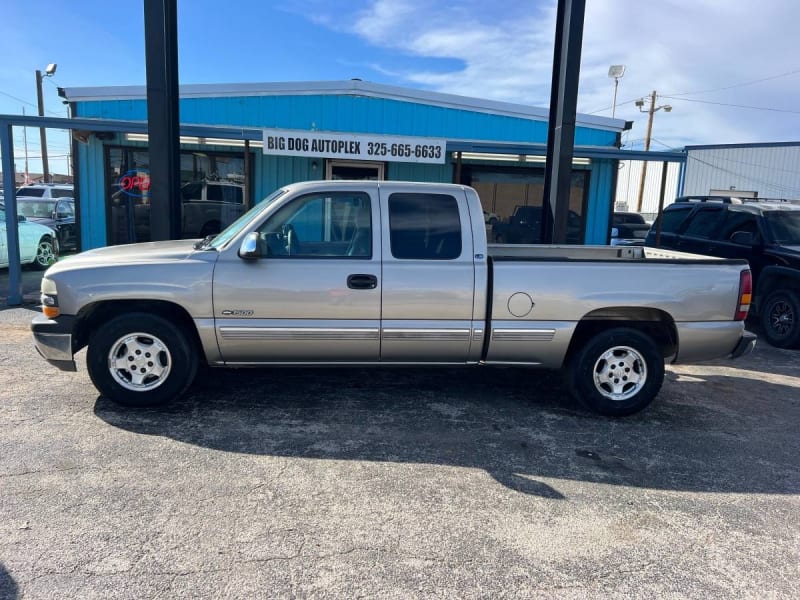 Chevrolet SILVERADO 1500 2001 price 2,000 DOWN