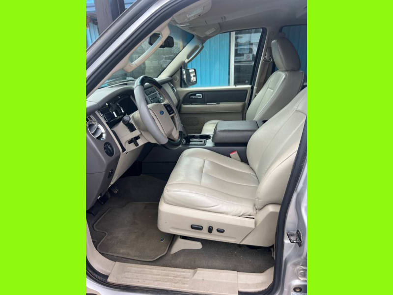 Ford EXPEDITION 2010 price 2,000 DOWN