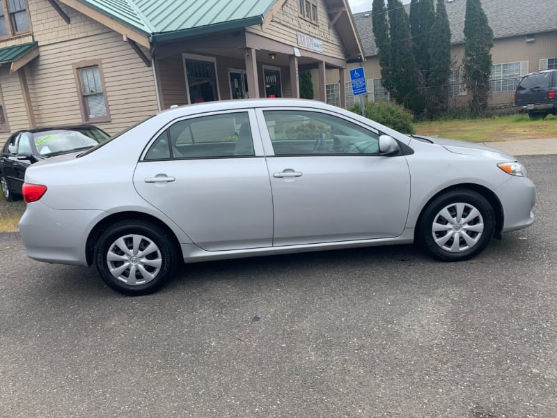 Toyota Corolla 2010 price $6,995