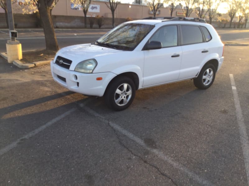 Hyundai Tucson 2006 price $3,600