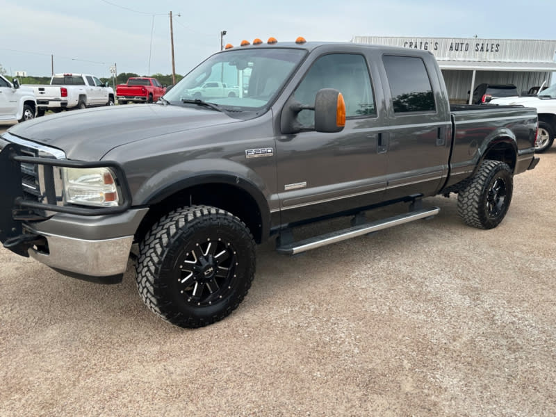 Ford Super Duty F-250 2005 price $12,900