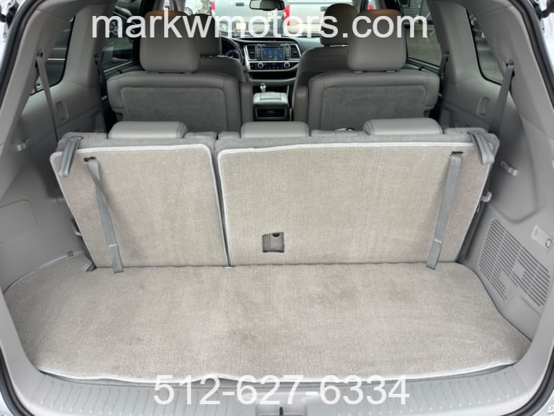 Toyota Highlander 2016 price $21,995