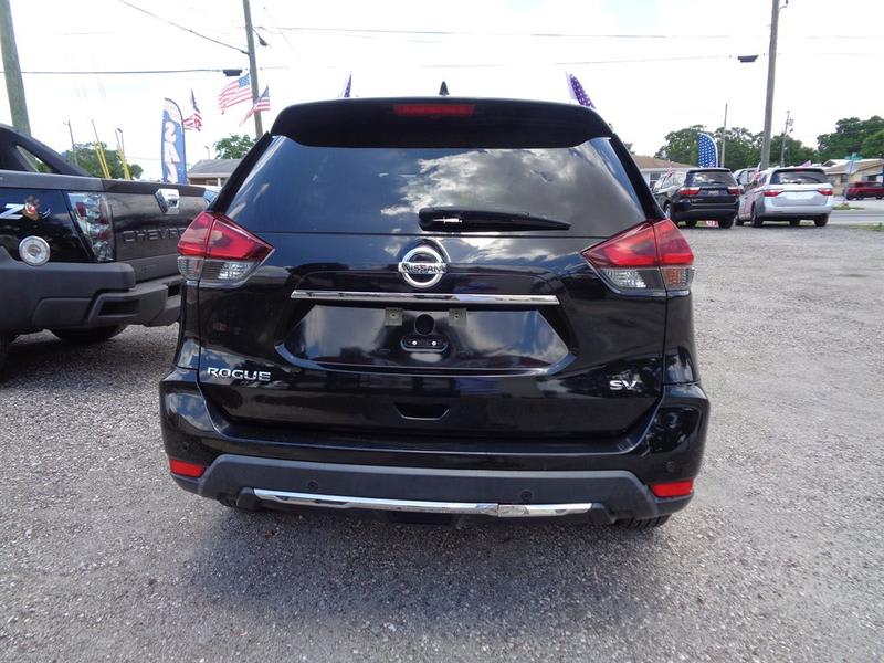 Nissan Rogue 2019 price $15,990