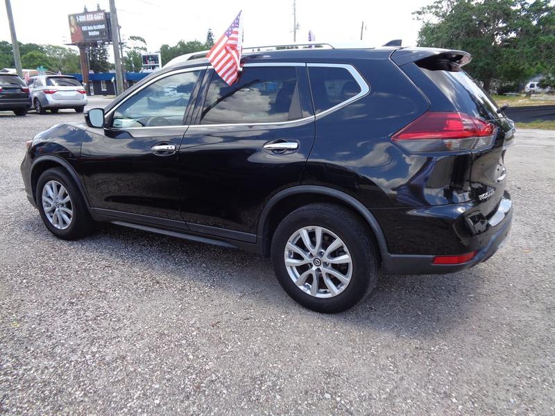 Nissan Rogue 2019 price $15,990