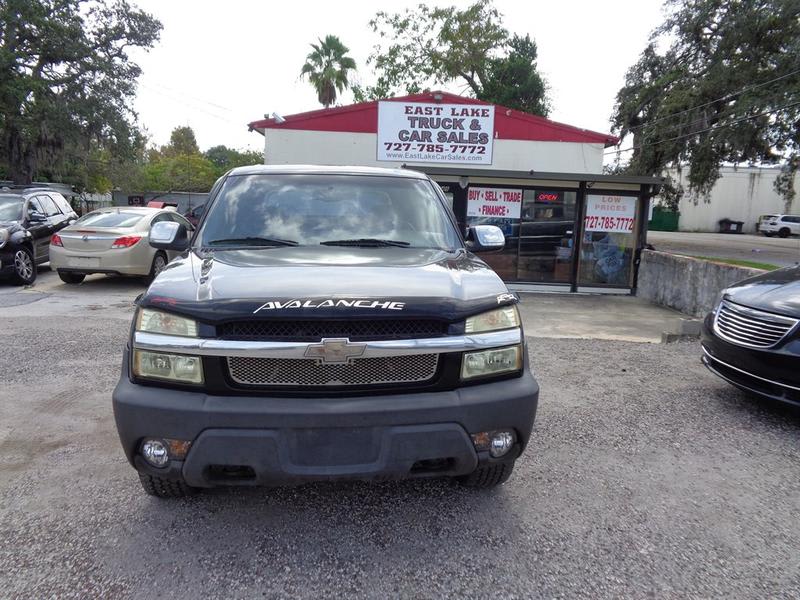 Chevrolet Avalanche 2004 price $3,990