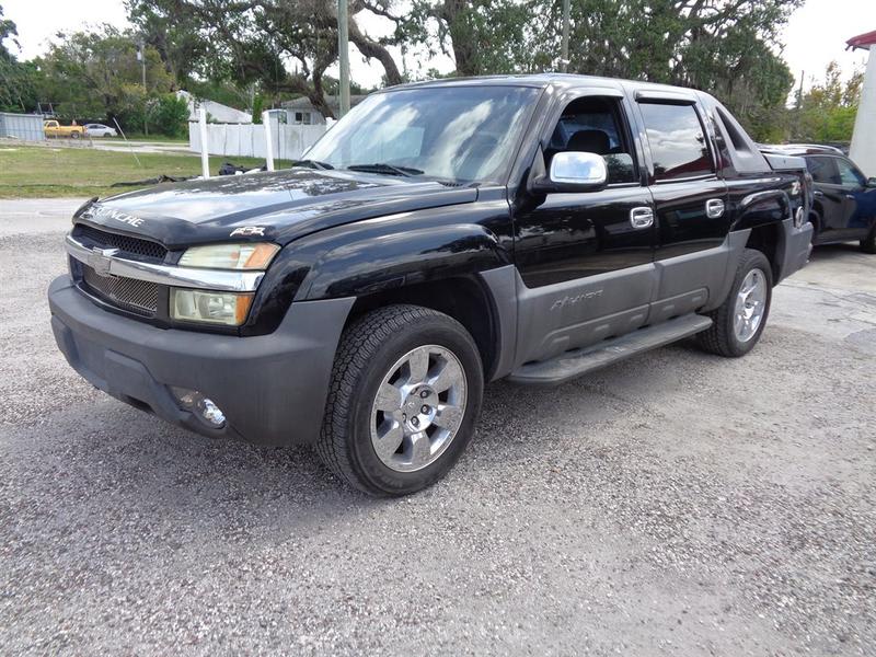 Chevrolet Avalanche 2004 price $3,990