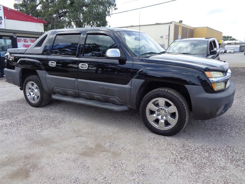 Chevrolet Avalanche 2004 price $3,990