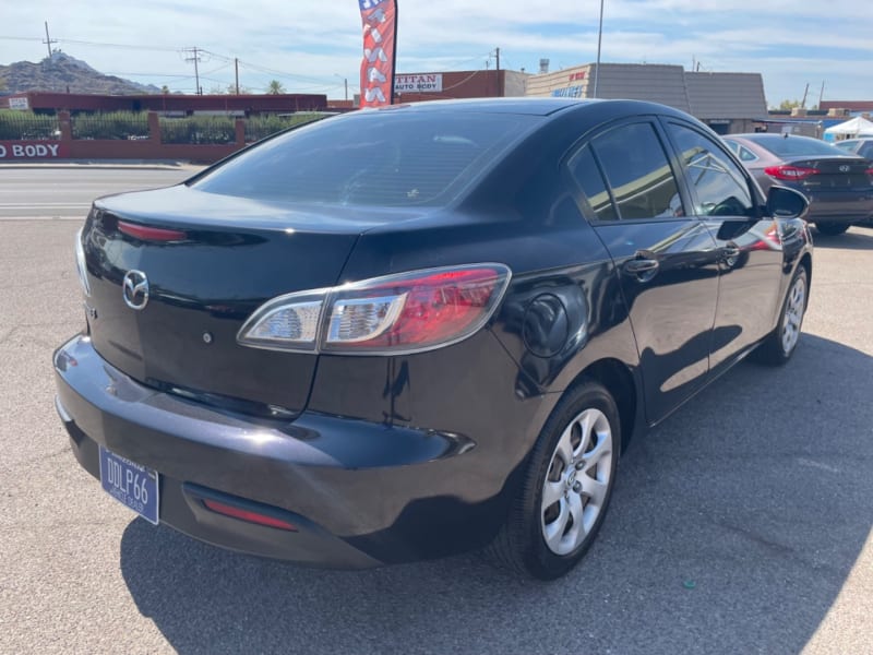 Mazda Mazda3 2011 price $5,999