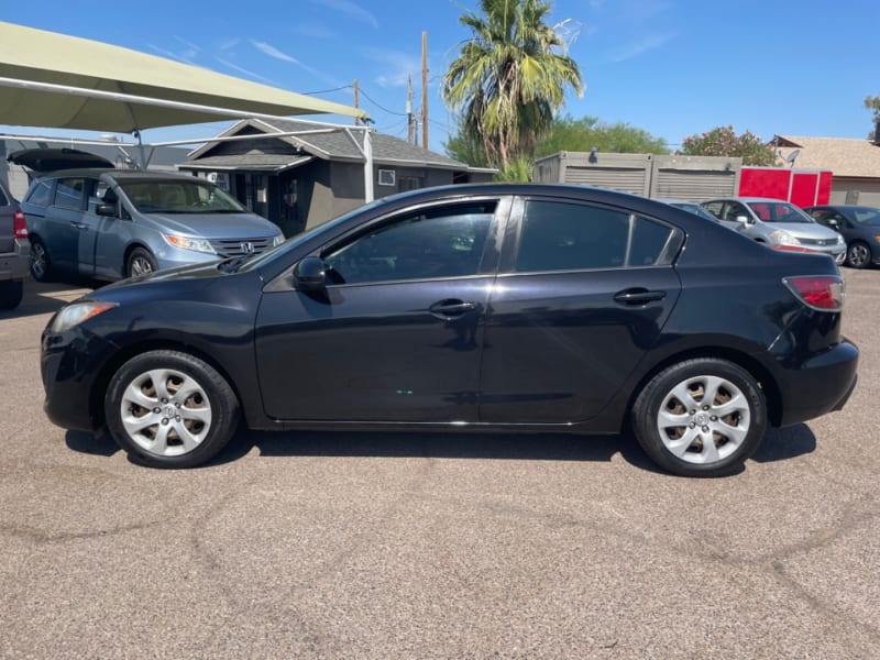 Mazda Mazda3 2011 price $5,999