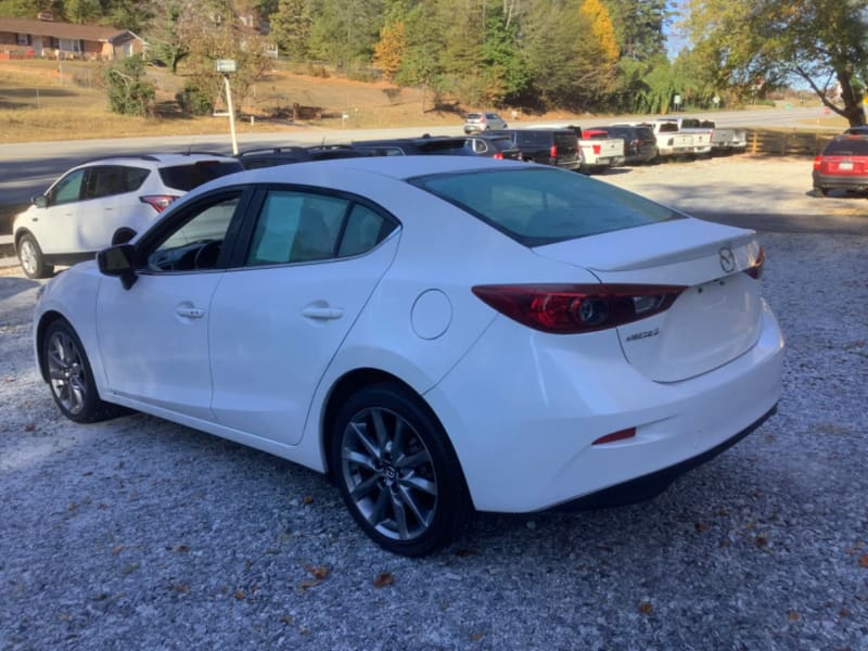 Mazda Mazda3 4-Door 2018 price $13,995