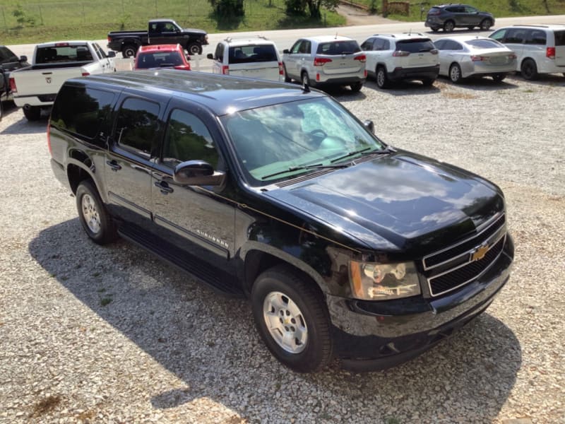 Chevrolet Suburban 2014 price $15,995