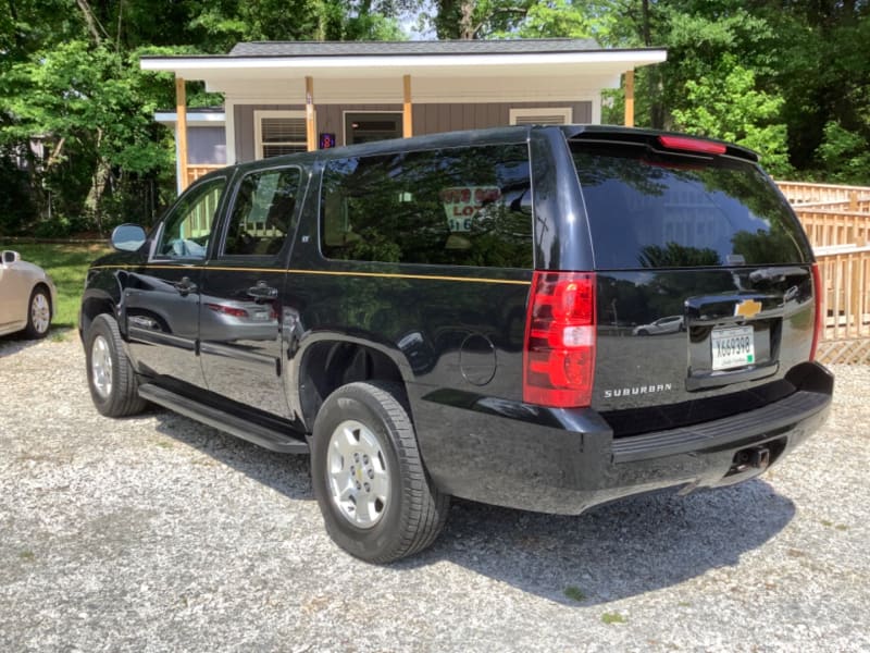 Chevrolet Suburban 2014 price $15,995