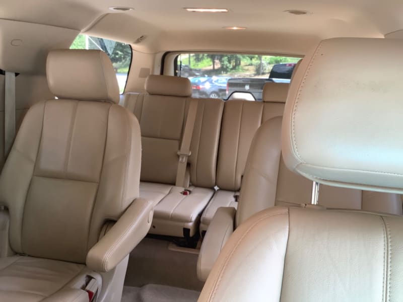 Chevrolet Suburban 2014 price $15,995