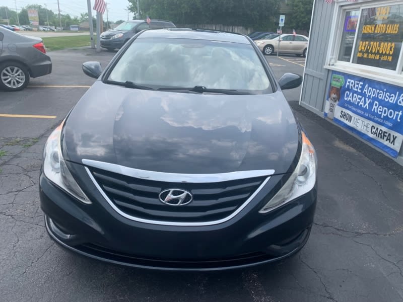 Hyundai Sonata 2012 price $7,498